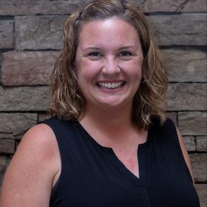 7V3A0103 scaled e1693600527287 300x300